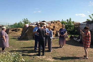 Построить многоквартирный дом и отремонтировать школу искусств